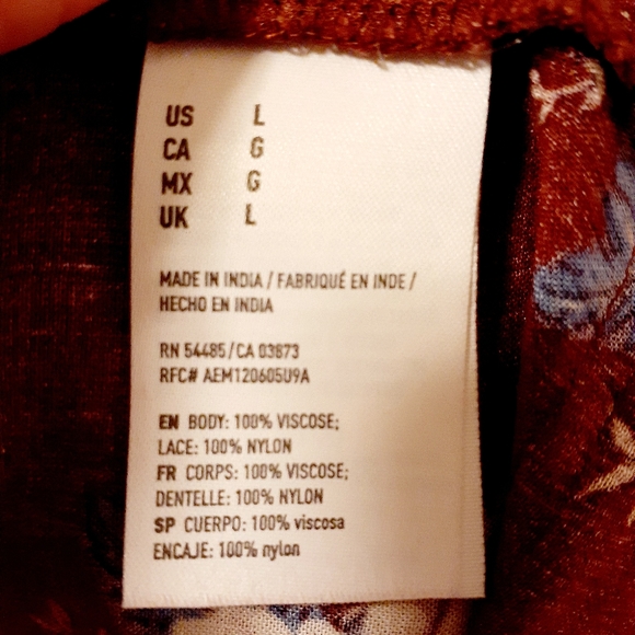 Top/Lingerie - Picture 9 of 10